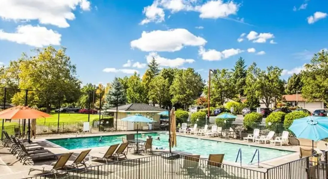 Image of Summerfield Estates Retirement Community (2)