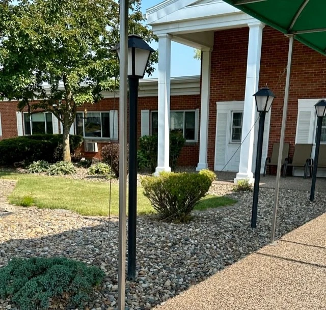 Image of Allure Of Quad Cities (2)