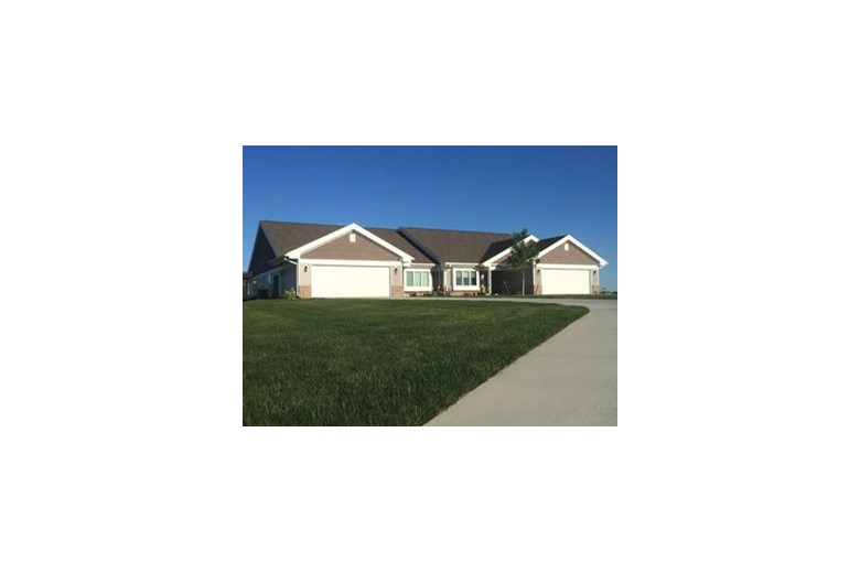 Image of Creekside Villas & Townhomes (1)