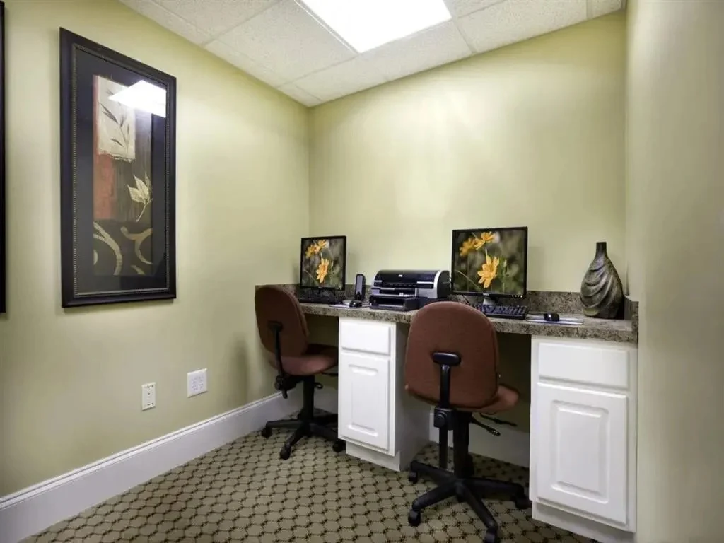 Image of Meadowbrook (4)