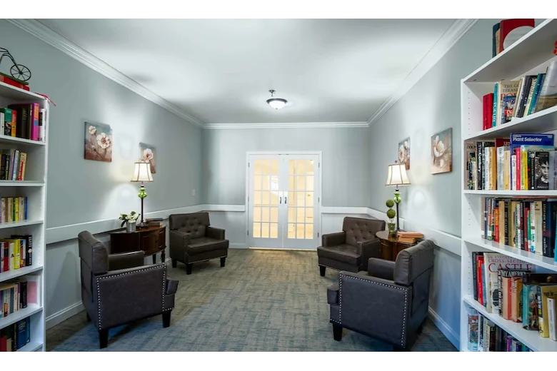 Image of Commonwealth Senior Living at Hampton (5)