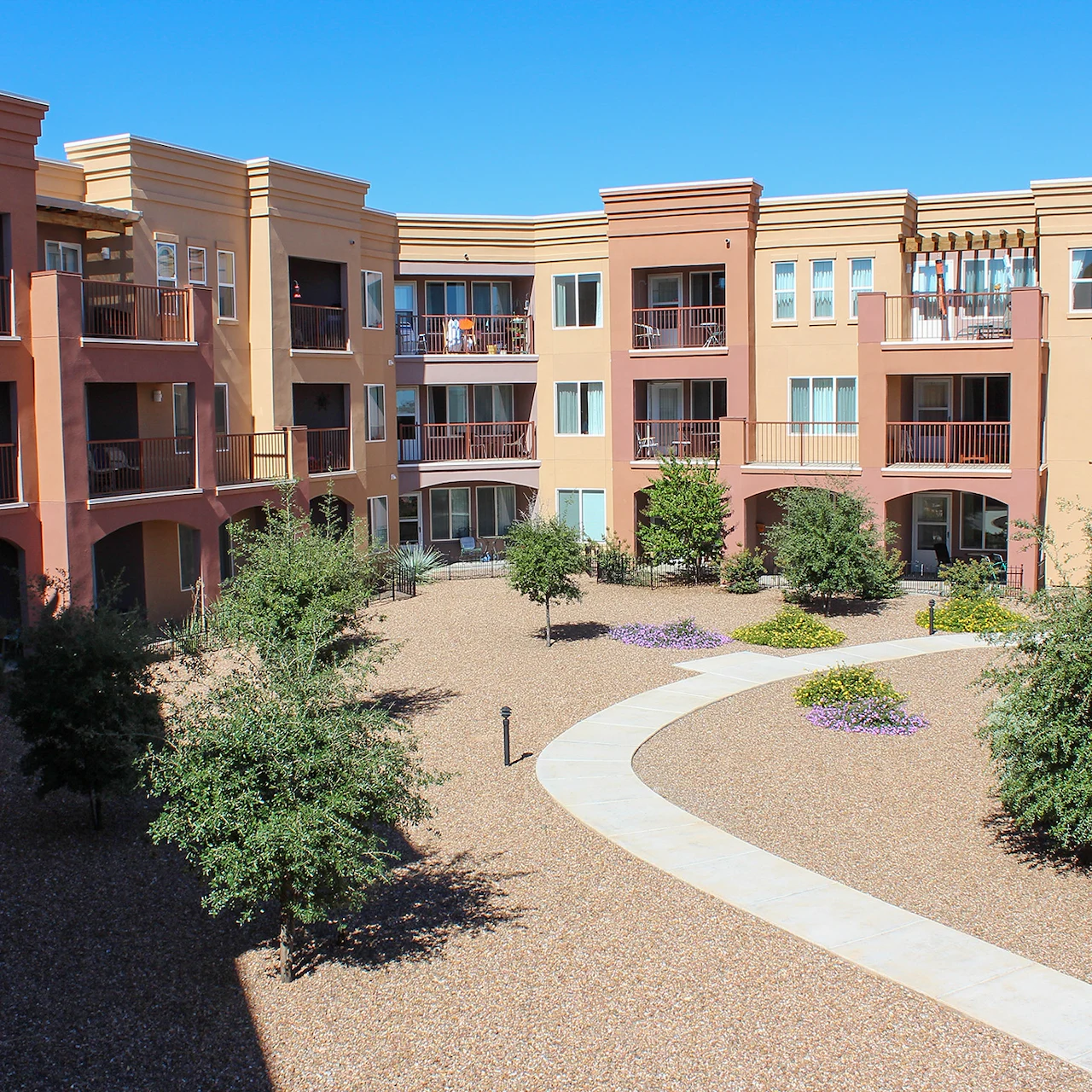 Mountain View Gardens Gracious Retirement Living Hawthorn Senior Independent Living in Sierra Vista, Arizona rear exterior walking path