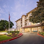 Image of Holiday Warburton Place (1)