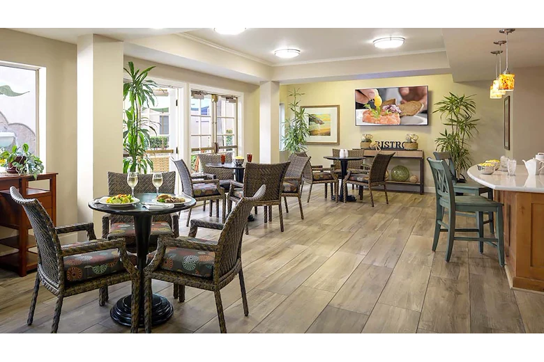 Image of Atria Newport Plaza (4)