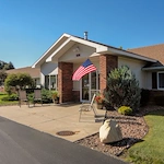 Image of Laurel Manor (1)