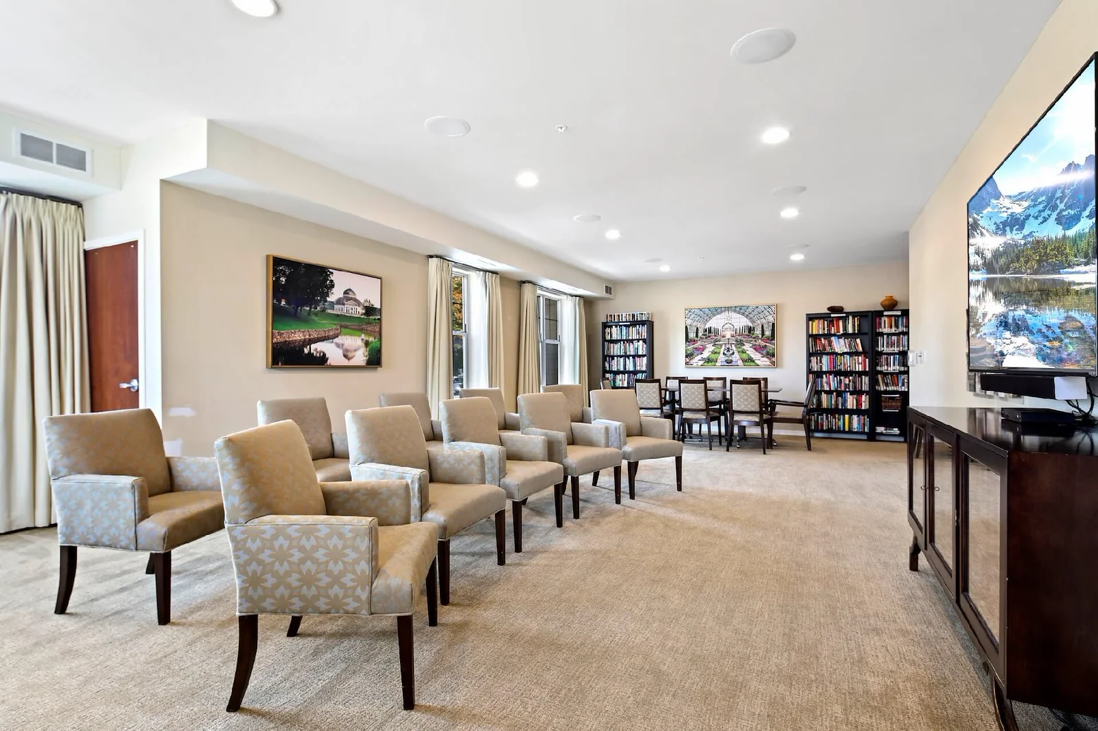Media/activities room at the Waters of Highland Park 