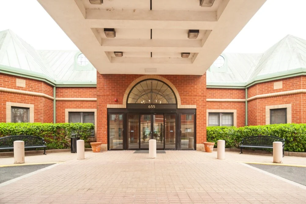 Image of The Pointe at Teaneck Senior Living (2)