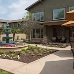 Image of Oakmont of Whittier (2)