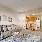 Image of Vancouver Pointe (9)