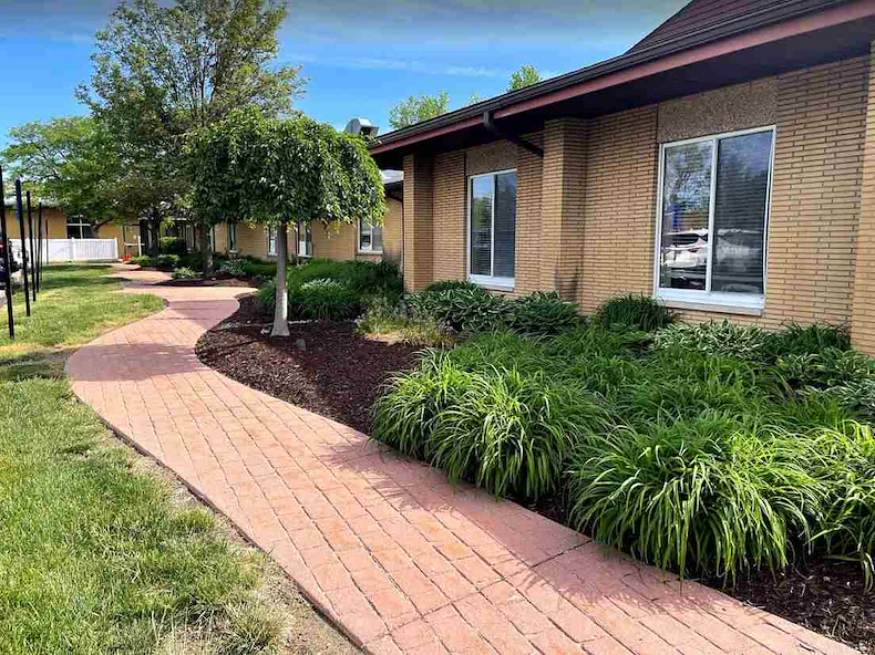 Image of Majestic Care Of Livonia (2)