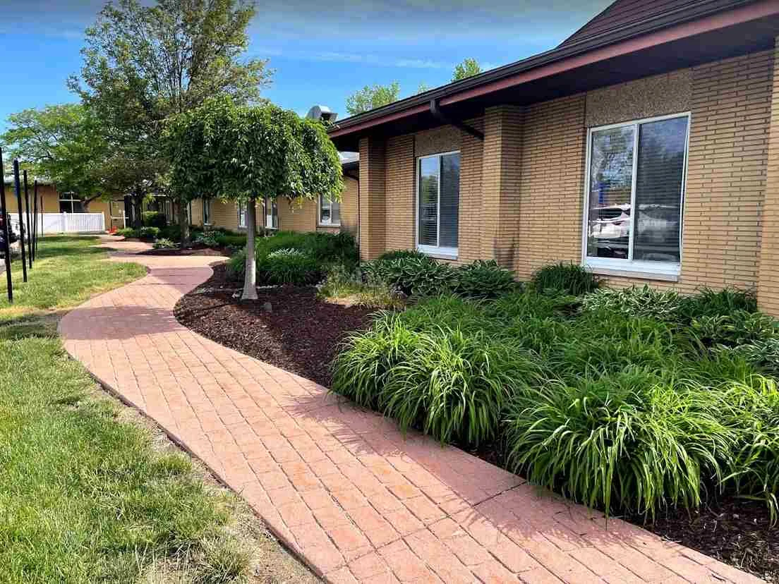 Image of Majestic Care Of Livonia (2)