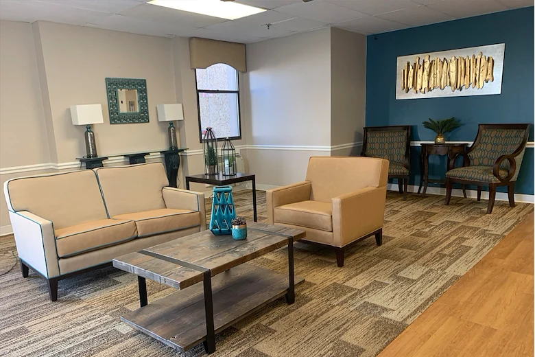 Image of Country Club Assisted Living of Ashland (2)