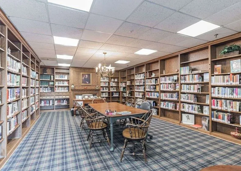 Image of Woodlake Care Center (4)