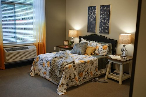 Fieldstone Memory Care of Puyallup bedroom
