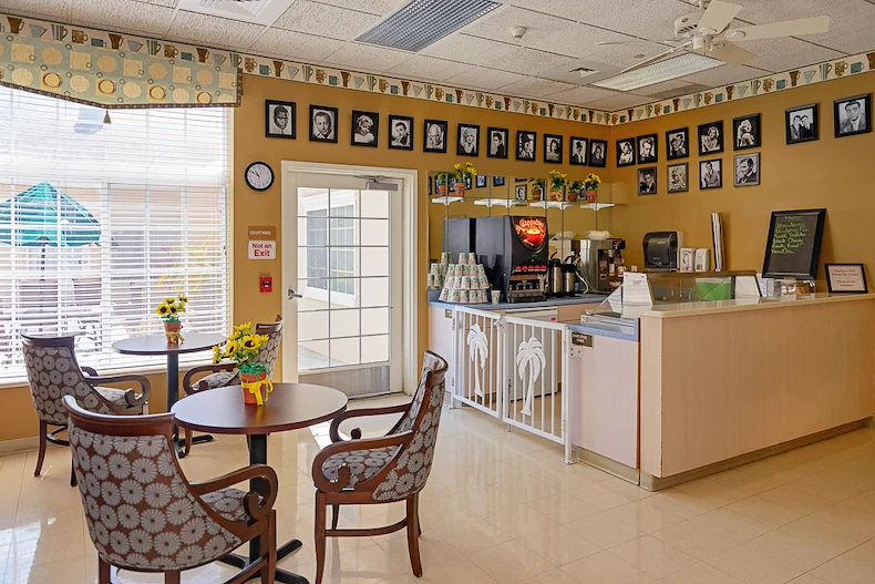 Image of Life Care Center Of Winter Haven (6)