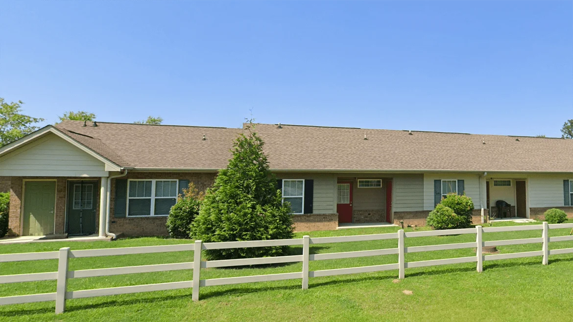 Image of Lodge at Greenbridge (2)