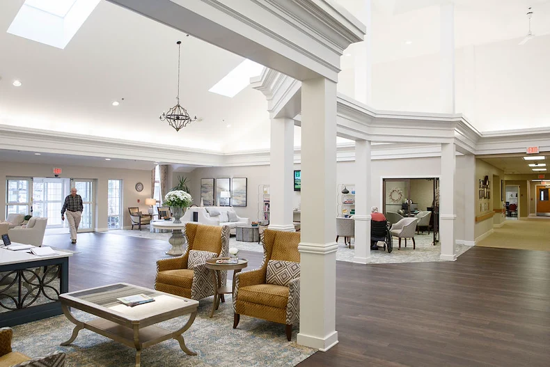 Image of Oak Leaf Manor North (2)