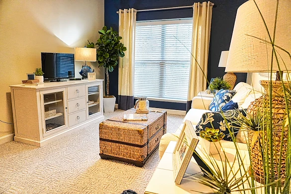 Image of Sodalis Stuart (7)