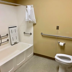 Image of Silver Tree Nursing And Rehabilitation Center (3)