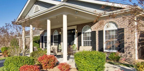 Image of Eiffel Gardens (2)