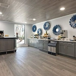 Image of Spring House at Lithia Springs (6)