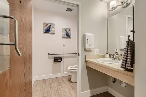 Image of The Suites at Someren Glen Care Center (5)