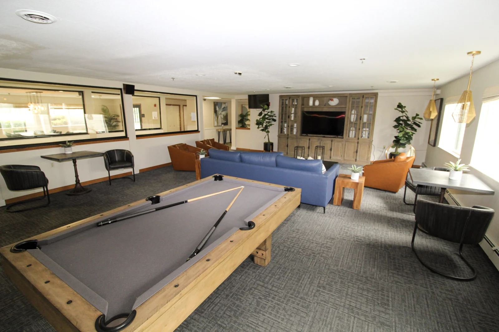 Image of Colonial Meadows (2)