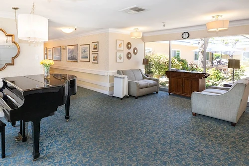 Image of Alamitos Belmont Health & Rehabilitation (2)