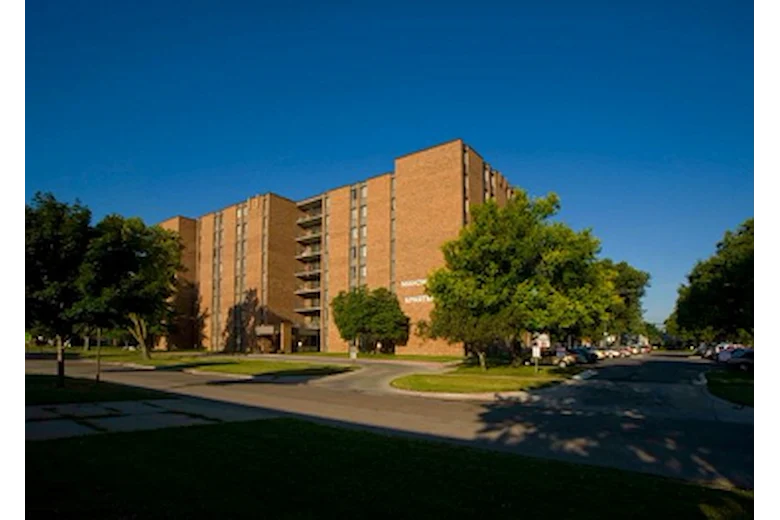 Image of Mahoney Manor (3)