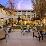 Image of Oakmont of East Sacramento (3)