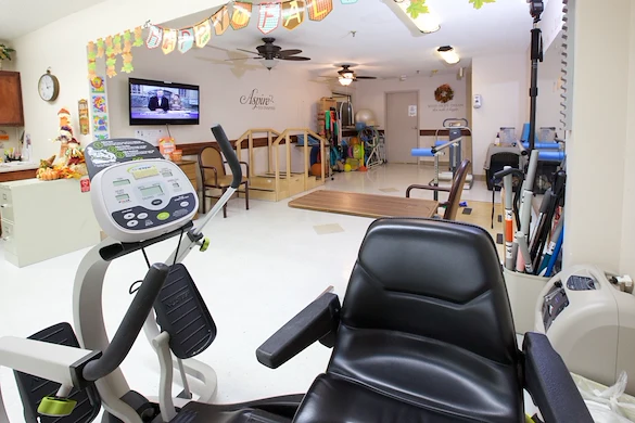 Image of Meadowbrook Healthcare & Rehabilitation Center (6)