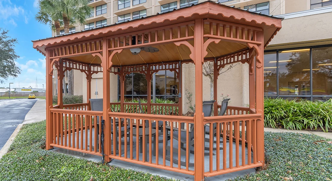 Image of College Park Towers I & II (5)