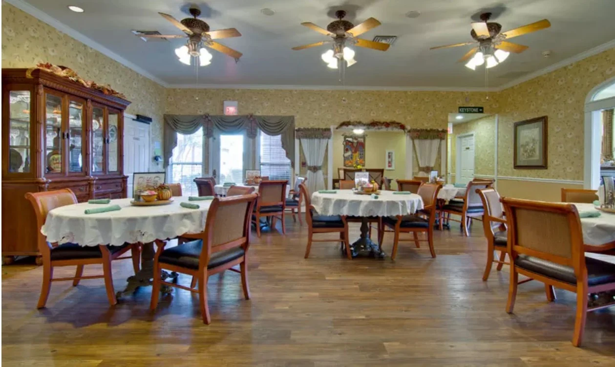 Image of Silver Creek Senior Living (3)