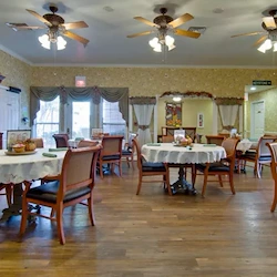 Image of Silver Creek Senior Living (3)