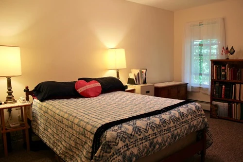 Image of Linsey Landing (7)