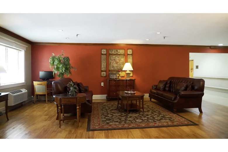 Image of Letcher Manor (6)