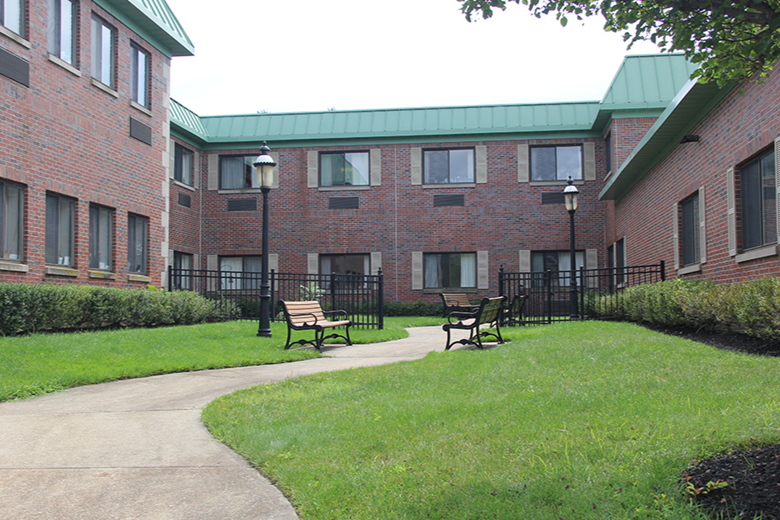 Image of AdviniaCare Southpointe (9)