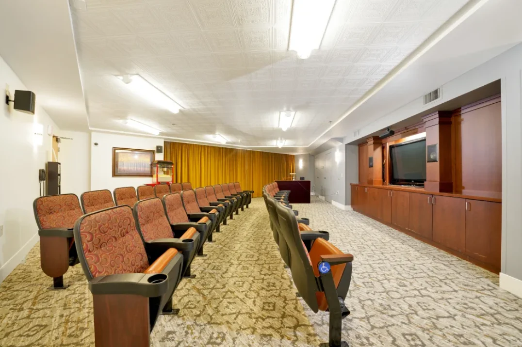 Image of Courtyard at Mount Tabor (8)