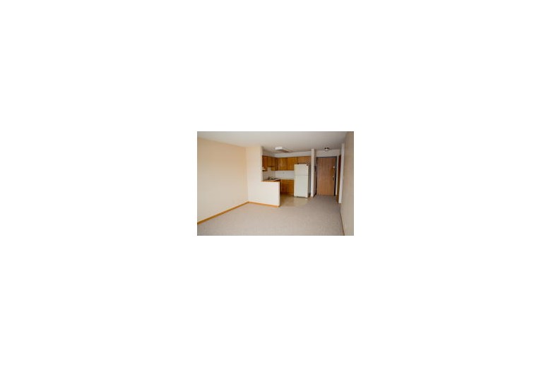 Image of Sunrise Plaza - Ridgeview Le Sueur Campus (2)