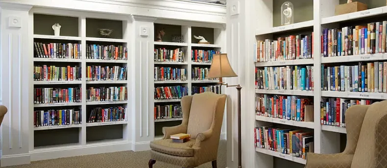 Image of Capitol Lakes (6)