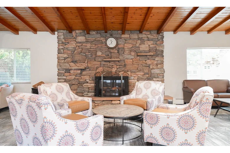 Image of Skyline Ridge Nursing And Rehabilitation Center (8)