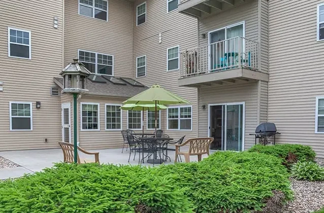 Image of Dimensions Living Stevens Point (9)