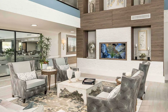 Image of The Manor Village At Desert Ridge (8)