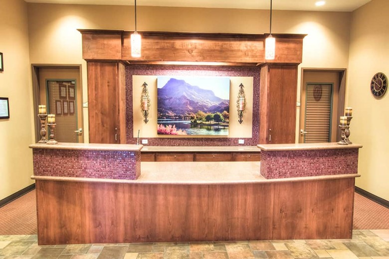 Image of Lake View Terrace Memory Care Residence (6)