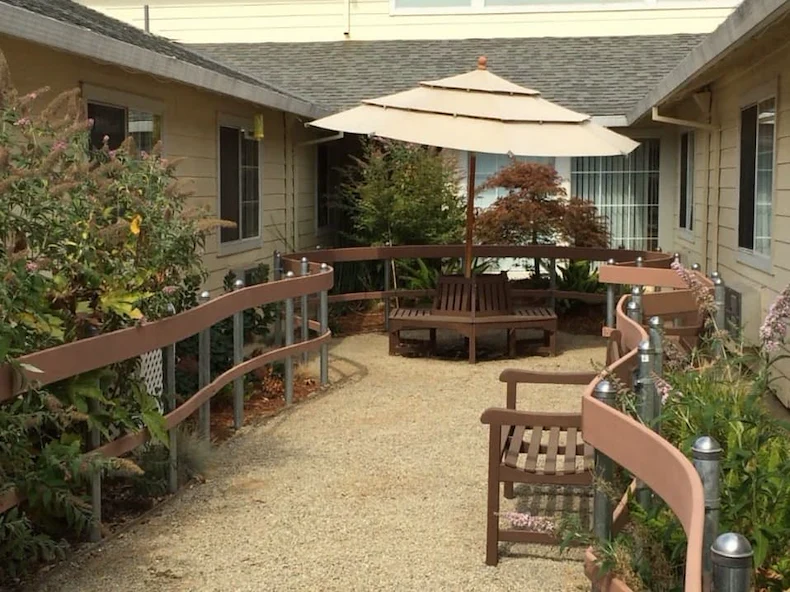 Image of Oakwood Meadows Assisted Living (2)