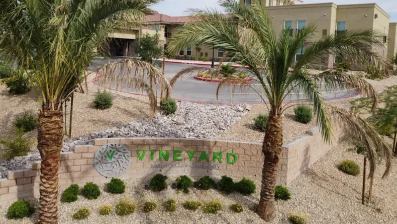 Image of Vineyard Henderson Memory Care (3)