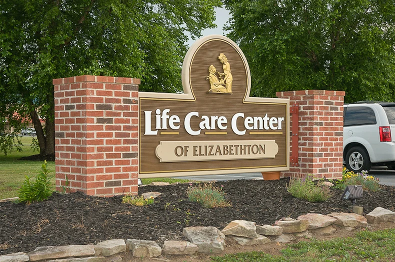 Image of Life Care Center Of Elizabethton (1)