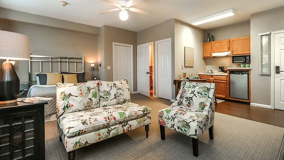 Image of Lamar at Town Center Senior Living Community (8)