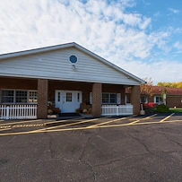 Image of Country Club Rehabilitation Campus at Newton Falls (2)