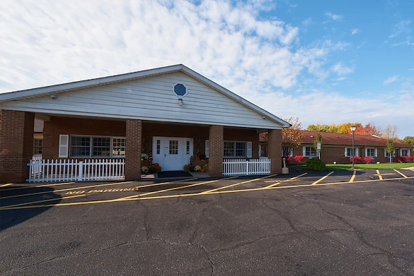 Image of Country Club Rehabilitation Campus at Newton Falls (2)